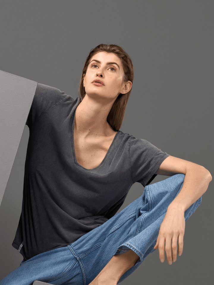Icôn Dame Basic Oversize V - neck T-shirt XS 360° ICÔN