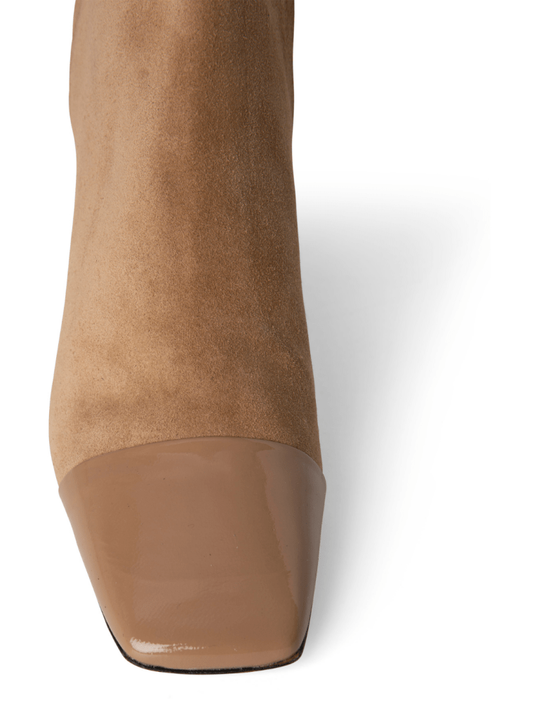 Lysebrun Halvlang Custommade Amelia Støvle i Ruskind 37 Custommade