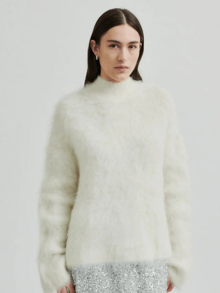 Second Female Offwhite Isaky Strik S Second Female