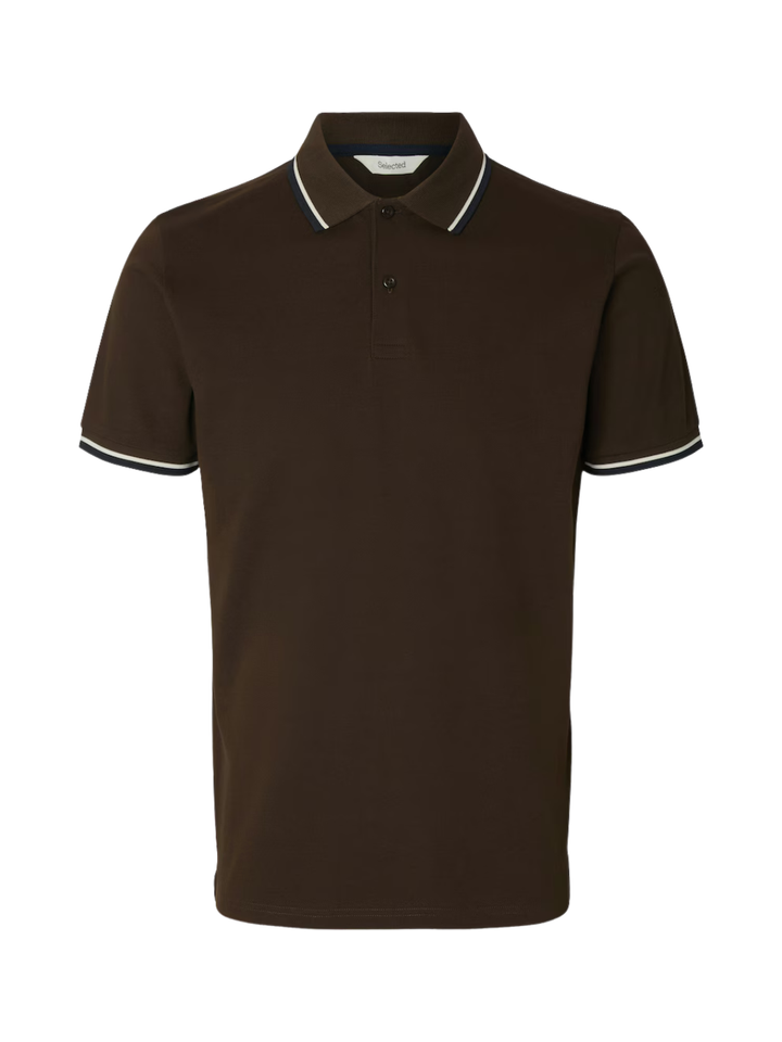 Mørkebrun Selected Homme Atlas Sport Polo til herre med slim fit, kontrastfarvet krave og ærmekanter samt klassisk 2-knapslukning.