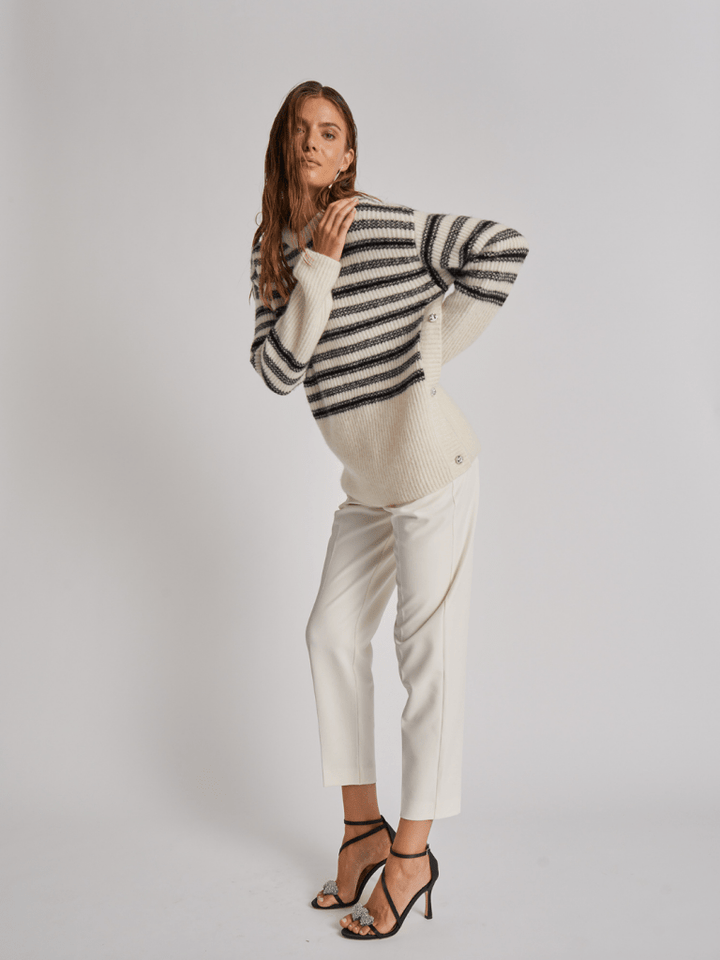 Sort Amy Custommade Satin Stilet Med Palliet Hjerte 36 Custommade