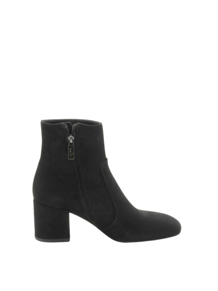 Sort Apair Blanche Halvstøvle I Ruskind Med 7cm Hæl 35 Apair