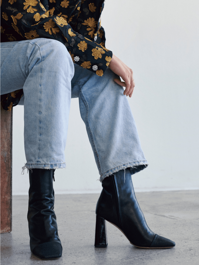 Sort Halvlang Custommade Amelia Støvle i Glatskind 37 Custommade