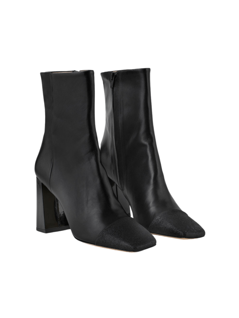 Sort Halvlang Custommade Amelia Støvle i Glatskind 37 Custommade