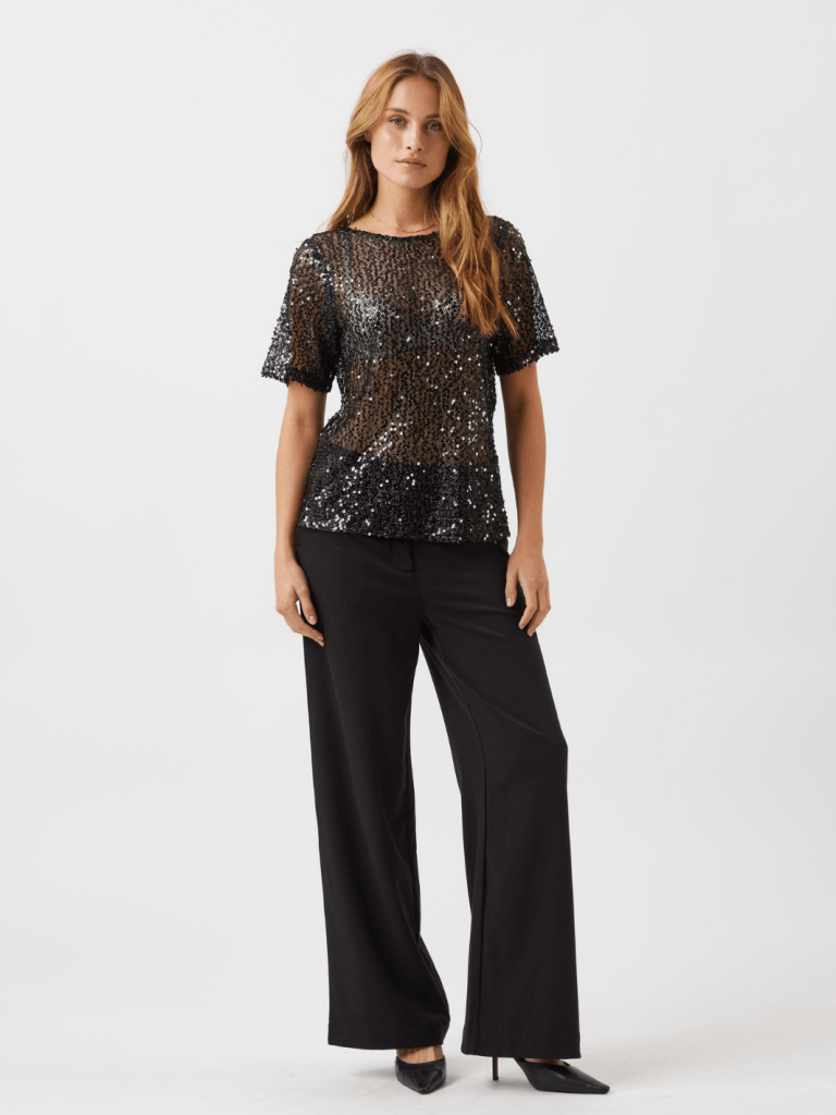 Sort Pilato Bluse Fra Moves By Minimum XS Moves By Minimum