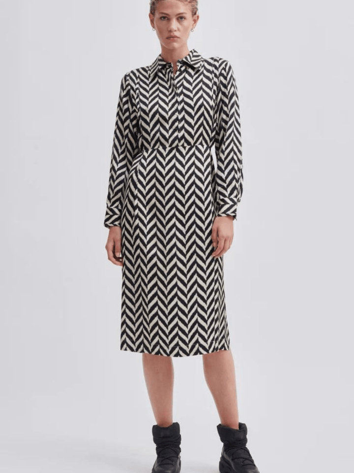 Sort - Sand Mønstret Second Female Ashlen Kjole XS Second Female