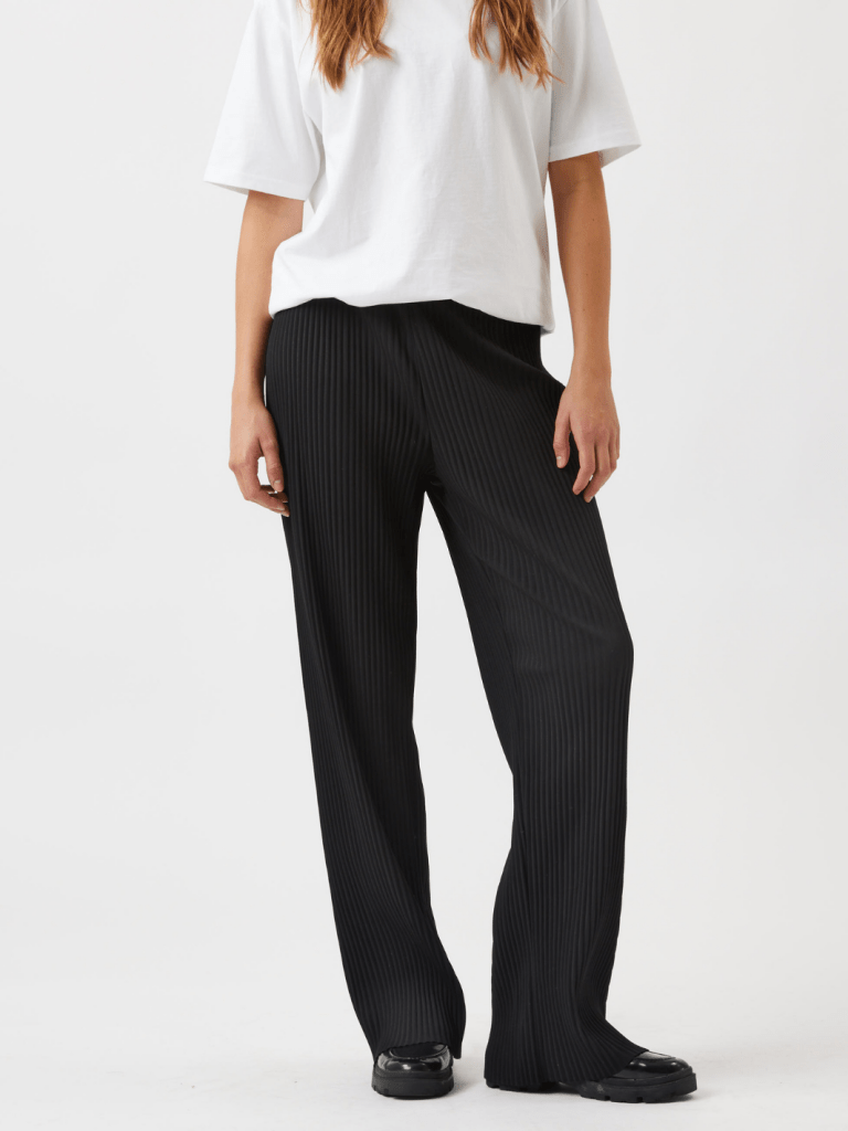 Sorte Sjanni Minimum Bukser 34 Minimum