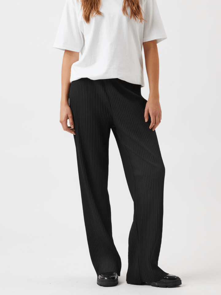 Sorte Sjanni Minimum Bukser 34 Minimum